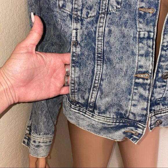 DIVIDED brand stone washed Y2K throwback style button up jean/denim jacket SZ L - Picture 6 of 8